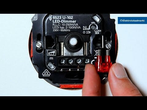 6523 U-102 BUS DIMMER 100VA LED 250W/VA I - Image 2