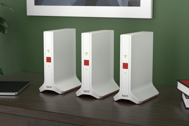 FRITZ!Mesh Wi-Fi Set 4200 3-Pack - Image 2