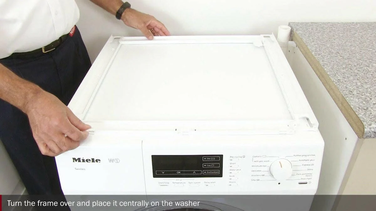 Miele WTV511 Tussenstuk voor wasmachine en droger - Image 3