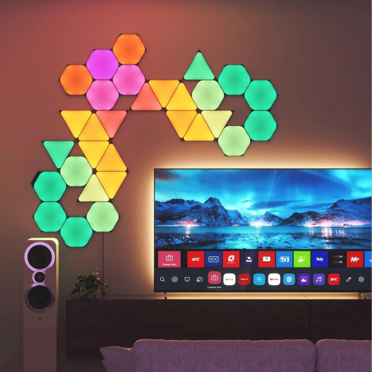 Nanoleaf Shapes Black Hexagons Starter Kit (9 Pack) - Image 3