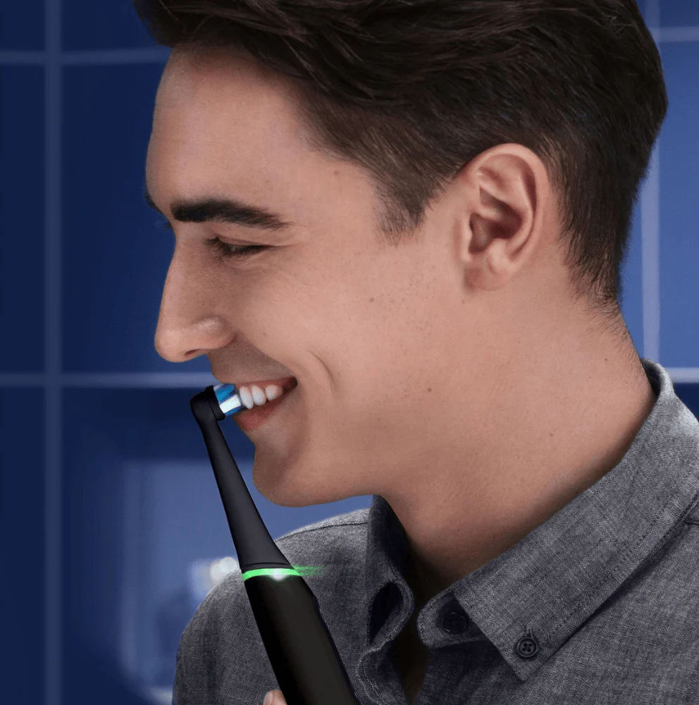 Oral-B iO Series 6n Black Lava Incl. 2 opzetborstels - Image 3