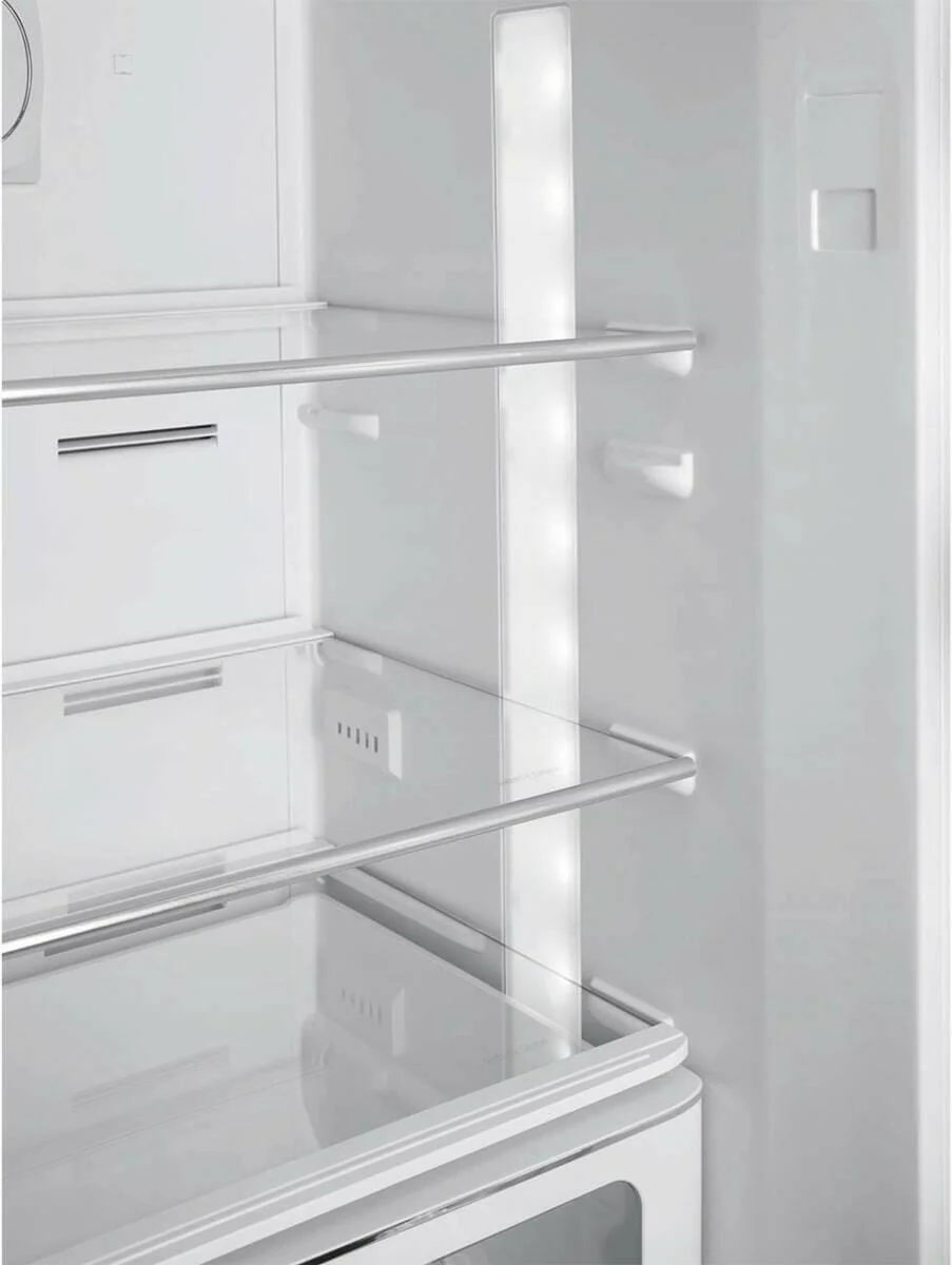 Smeg FAB32RPG5 pastelgroen - Image 3